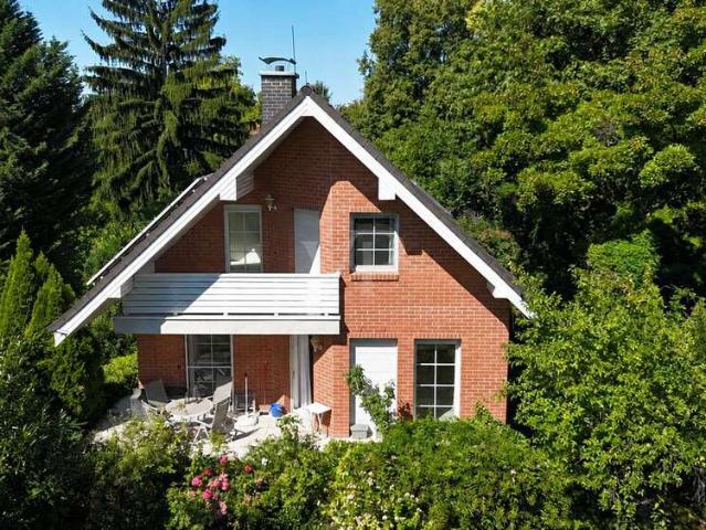 Haus zum Kaufen in Berlin Kaulsdorf Nord 649.000,00 EUR 116.57 m²