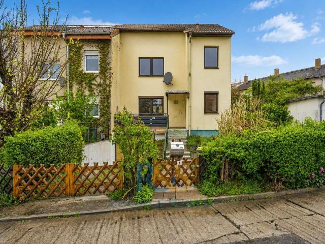 Haus zum Kaufen in Berlin Kaulsdorf Süd 370.000,00 EUR 97 m²