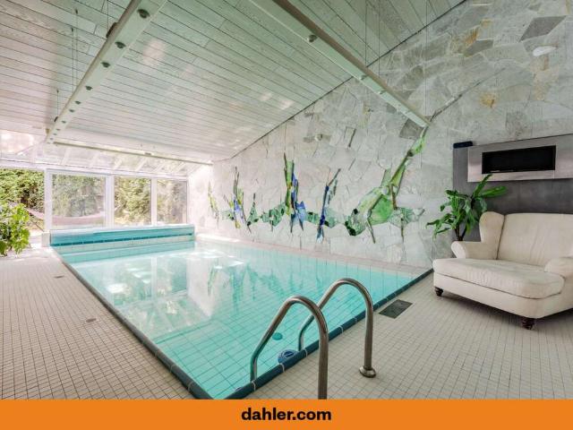 Haus zum Kaufen in Berlin Kladow 1.380.000,00 EUR 318 m²