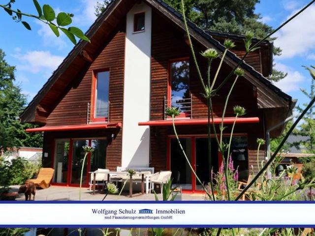Haus zum Kaufen in Berlin Lichtenrade 890.000,00 EUR 151.89 m²