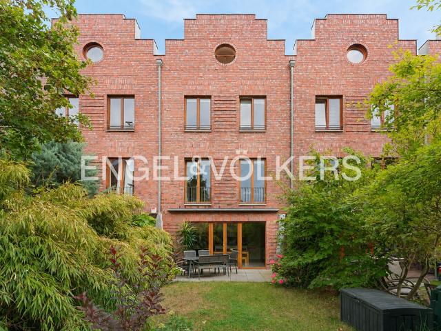 Haus zum Kaufen in Berlin Rummelsburg 1.295.000,00 EUR 201.43 m²