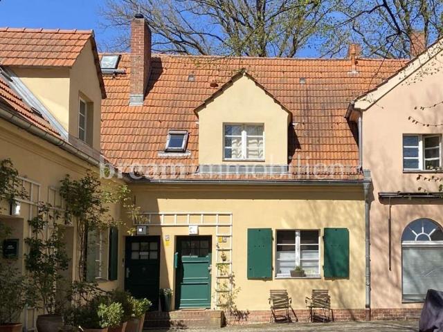 Haus zum Kaufen in Berlin Siemensstadt 500.000,00 EUR 60 m²
