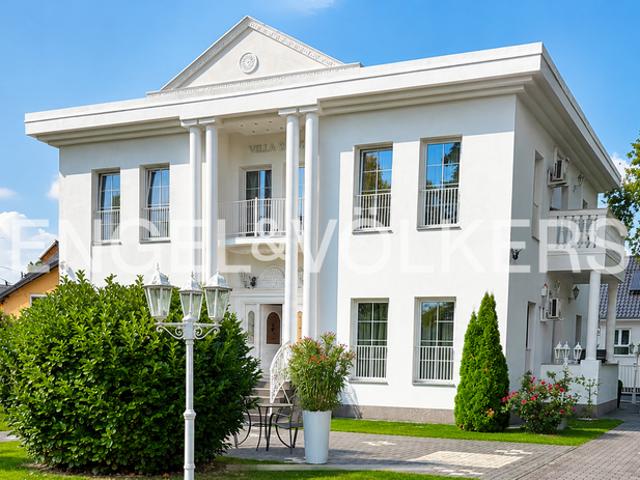 Haus zum Kaufen in Berlin Spandau 1.695.000,00 EUR 241 m²