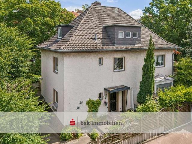 Haus zum Kaufen in Berlin 1.100.000,00 EUR 273.85 m²