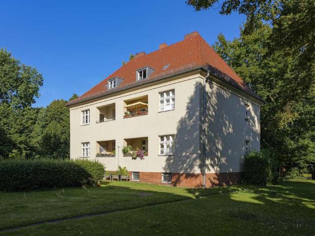 Haus zum Kaufen in Berlin 1.146.000,00 EUR 272.01 m²