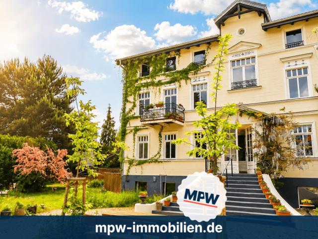 Haus zum Kaufen in Berlin 1.197.000,00 EUR 300 m²