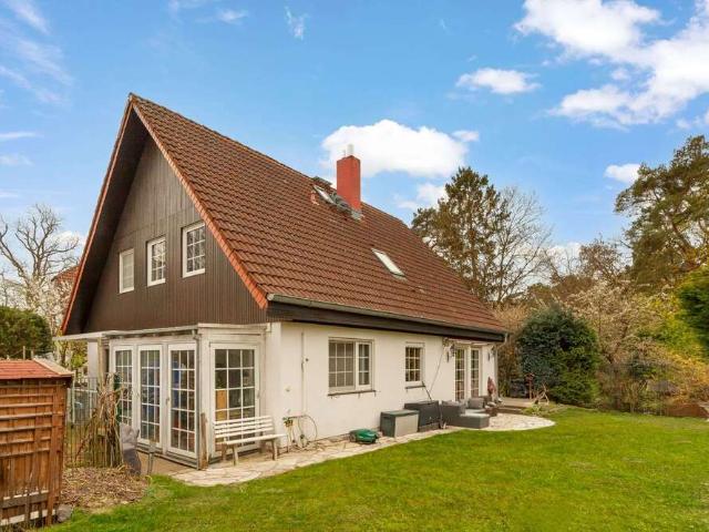 Haus zum Kaufen in Berlin 1.200.000,00 EUR 165 m²