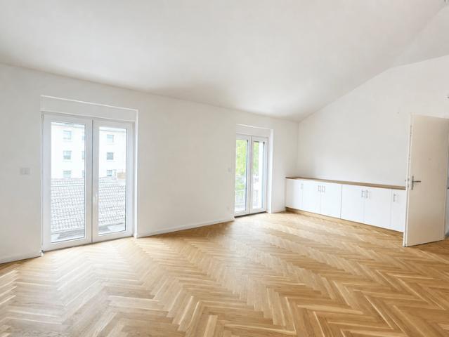 Haus zum Kaufen in Berlin 1.125.000,00 EUR 239.57 m²