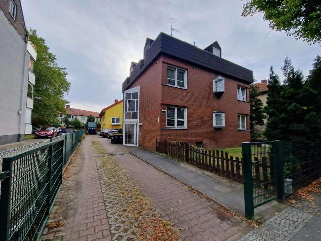Haus zum Kaufen in Berlin 1.250.000,00 EUR 248 m²