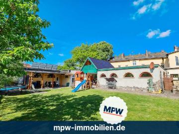 Haus zum Kaufen in Berlin 1.297.000,00 EUR 578 m²