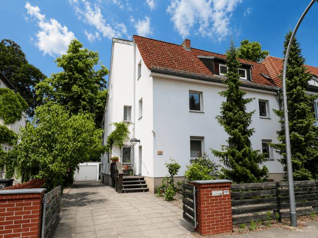 Haus zum Kaufen in Berlin 1.290.000,00 EUR 252 m²