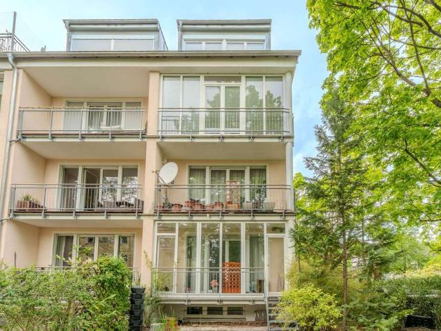 Haus zum Kaufen in Berlin 1.300.000,00 EUR 204 m²