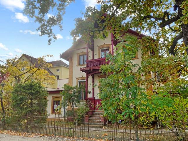 Haus zum Kaufen in Berlin 1.380.000,00 EUR 270 m²
