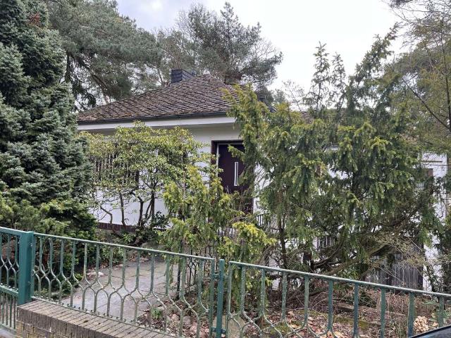 Haus zum Kaufen in Berlin 1.390.000,00 EUR 185.45 m²