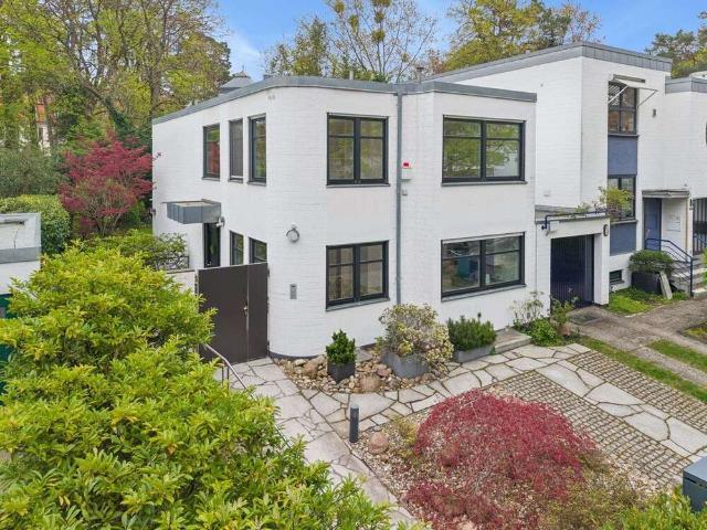 Haus zum Kaufen in Berlin 1.500.000,00 EUR 149.66 m²