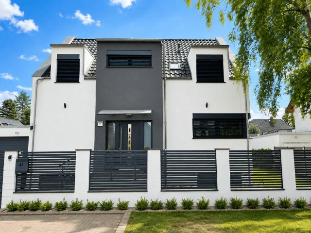 Haus zum Kaufen in Berlin 1.550.000,00 EUR 220 m²