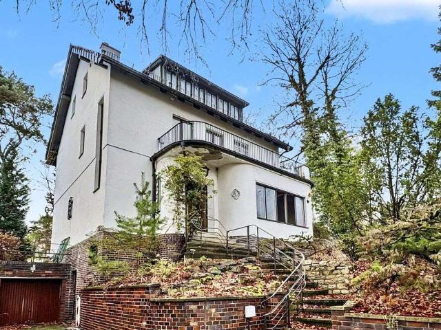 Haus zum Kaufen in Berlin 1.660.500,00 EUR 226.77 m²