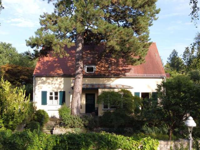 Haus zum Kaufen in Berlin 1.680.000,00 EUR 165.5 m²