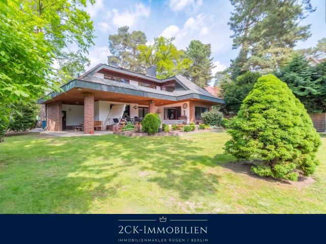 Haus zum Kaufen in Berlin 1.700.000,00 EUR 227 m²