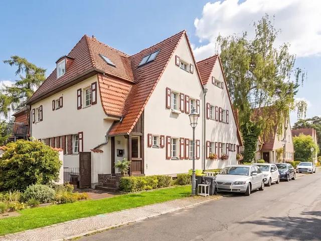Haus zum Kaufen in Berlin 1.890.000,00 EUR 262 m²