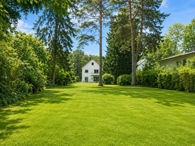Haus zum Kaufen in Berlin 1.950.000,00 EUR 196 m²