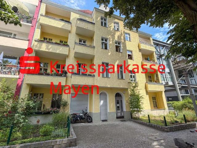 Haus zum Kaufen in Berlin 1.950.000,00 EUR 949 m²