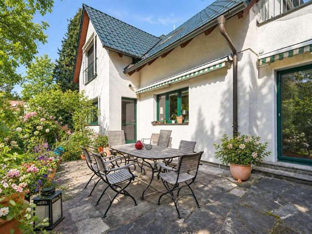 Haus zum Kaufen in Berlin 1.999.500,00 EUR 263 m²