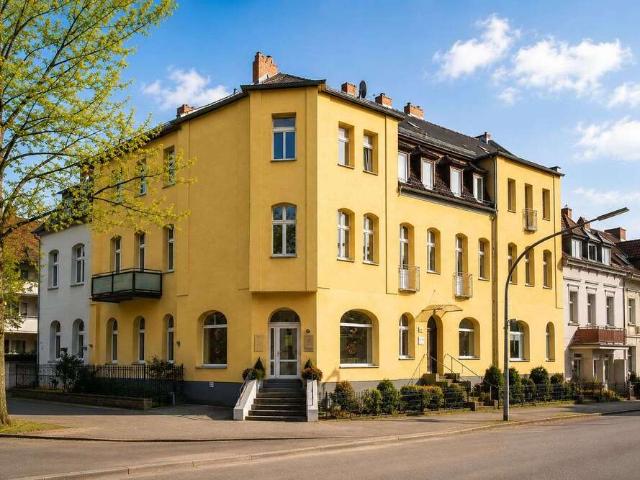Haus zum Kaufen in Berlin 2.095.000,00 EUR 746.86 m²