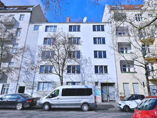 Haus zum Kaufen in Berlin 2.250.000,00 EUR 453 m²