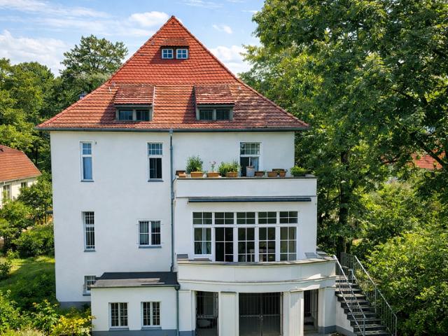 Haus zum Kaufen in Berlin 2.295.000,00 EUR 410 m²