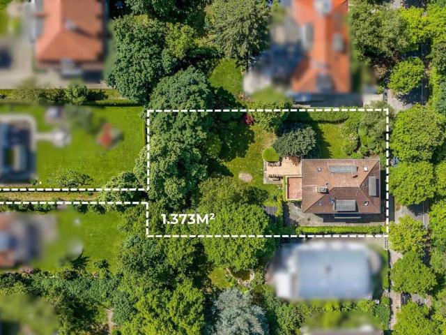 Haus zum Kaufen in Berlin 2.290.000,00 EUR 329 m²