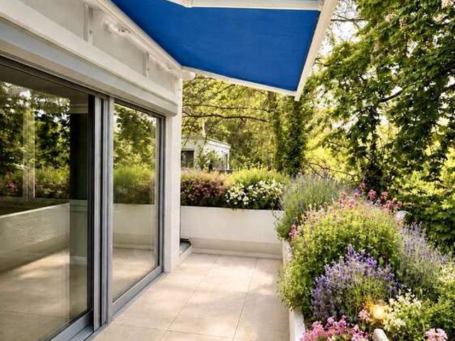 Haus zum Kaufen in Berlin 2.480.000,00 EUR 210 m²