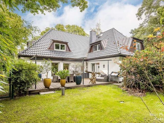 Haus zum Kaufen in Berlin 2.750.000,00 EUR 261.18 m²