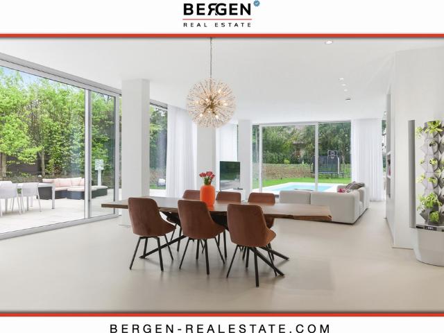 Haus zum Kaufen in Berlin 2.999.000,00 EUR 334 m²