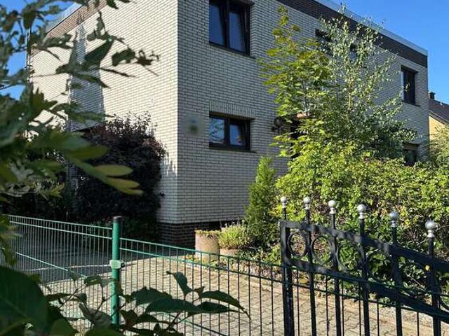 Haus zum Kaufen in Berlin 345.000,00 EUR 97 m²
