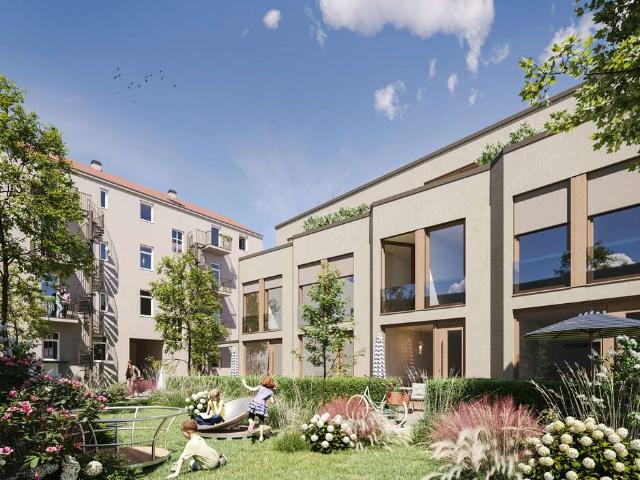 Haus zum Kaufen in Berlin 329.000,00 EUR 340 m²