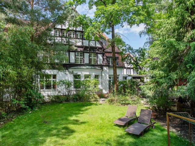 Haus zum Kaufen in Berlin 3.950.000,00 EUR 563 m²