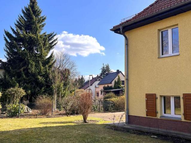 Haus zum Kaufen in Berlin 499.000,00 EUR 123.85 m²