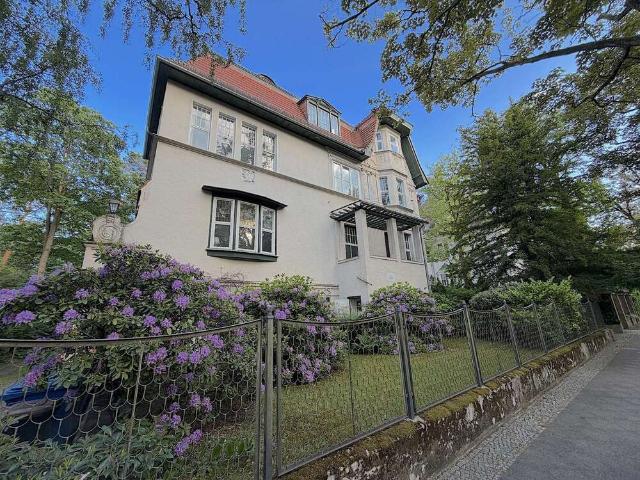 Haus zum Kaufen in Berlin 4.490.000,00 EUR 950 m²