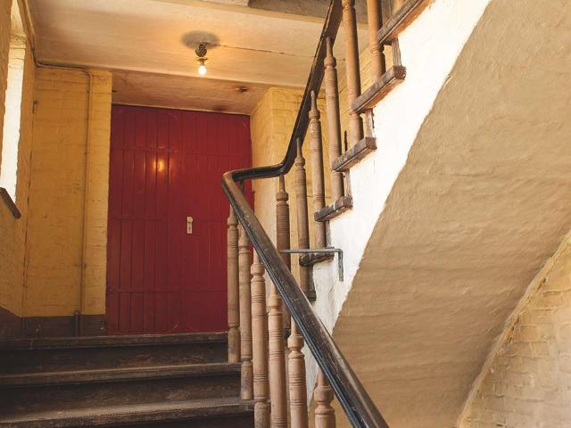 Haus zum Kaufen in Berlin 4.900.000,00 EUR 950 m²