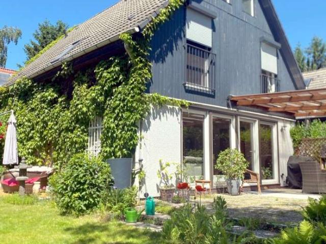 Haus zum Kaufen in Berlin 575.000,00 EUR 117.08 m²