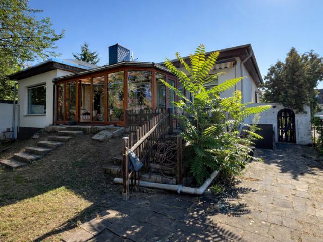 Haus zum Kaufen in Berlin 595.000,00 EUR 136.57 m²