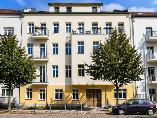 Haus zum Kaufen in Berlin 5.499.000,00 EUR 1485 m²