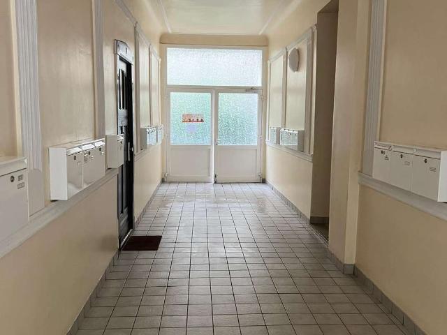 Haus zum Kaufen in Berlin 5.900.000,00 EUR 1854.78 m²