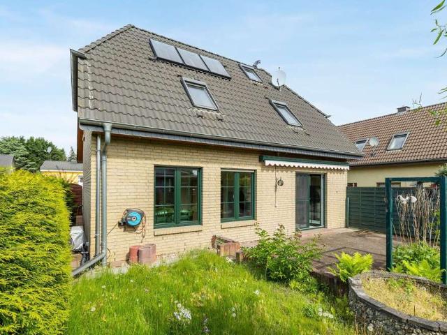 Haus zum Kaufen in Berlin 660.000,00 EUR 112.99 m²