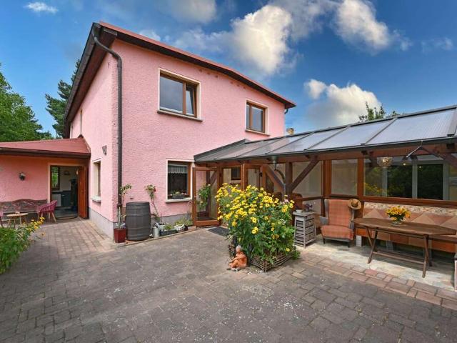 Haus zum Kaufen in Berlin 695.500,00 EUR 199.75 m²