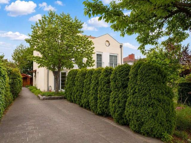 Haus zum Kaufen in Berlin 698.000,00 EUR 131.28 m²