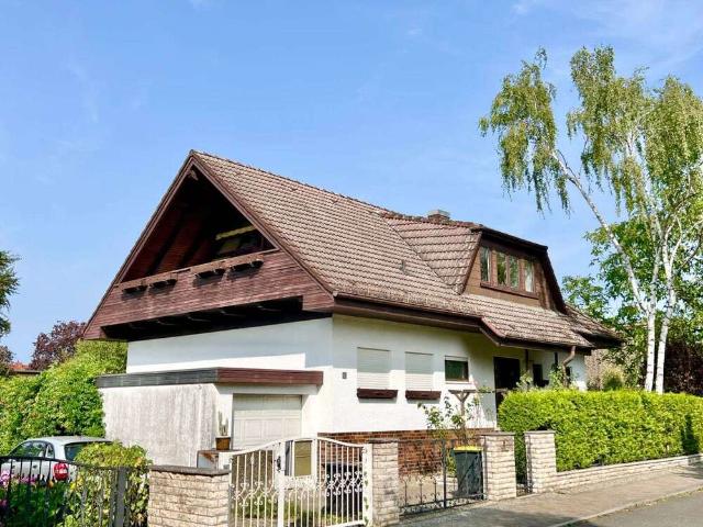Haus zum Kaufen in Berlin 698.000,00 EUR 225 m²