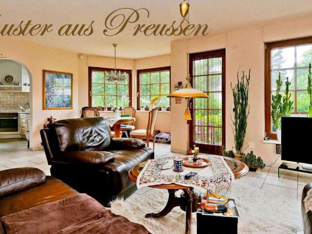 Haus zum Kaufen in Berlin 785.000,00 EUR 178.6 m²