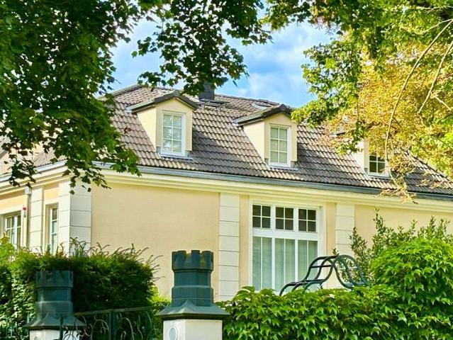 Haus zum Kaufen in Berlin 7.500.000,00 EUR 510 m²